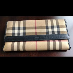 Burberry wallet